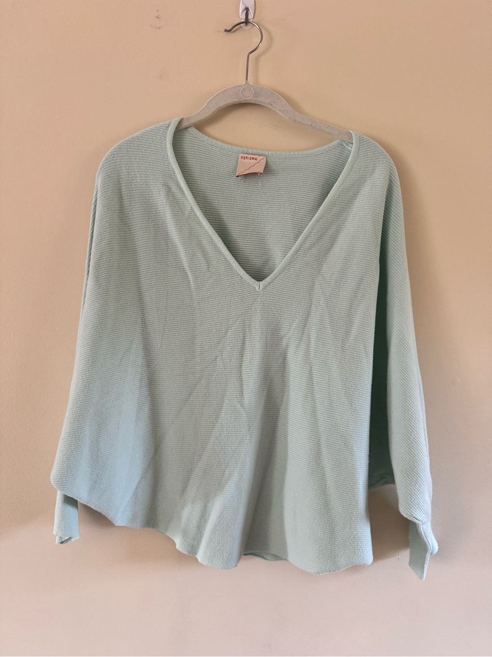 Kerisma Mint V-Neck Lightweight Long Sleeve Top